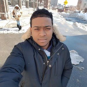 Meet your Posher, Luis david